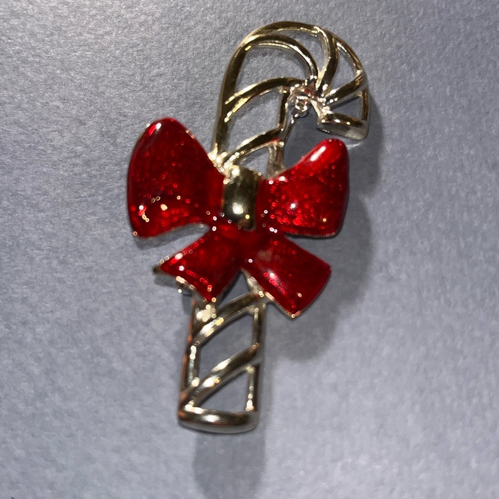 Festive Candy Cane Brooch with Red Bow